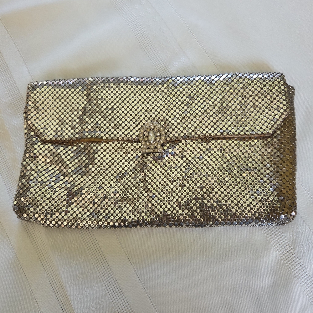 Classic Silver Sequin Wristlet
